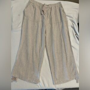 Style Me- linen crop pants NWOT